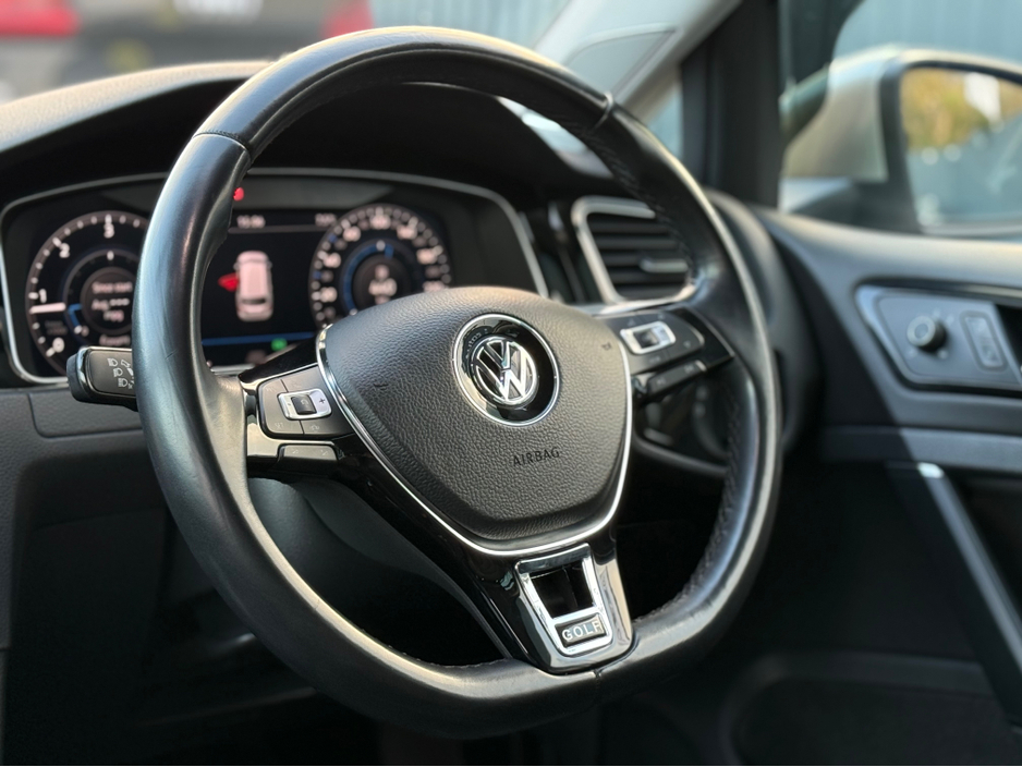 2019 Volkswagen Golf HIGHLINE PRO - 2.0L DIESEL - AUTO - 12M WARRANTY - CAR: 1600 €21,950