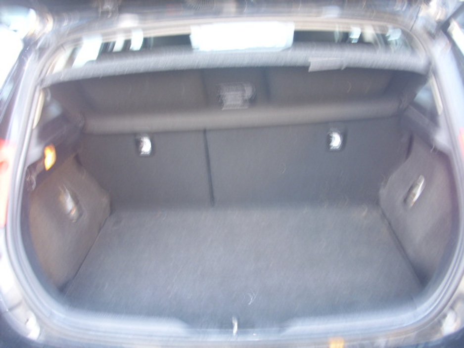 2013 Toyota Auris 1.33 TERRA NG 4DR €6,950