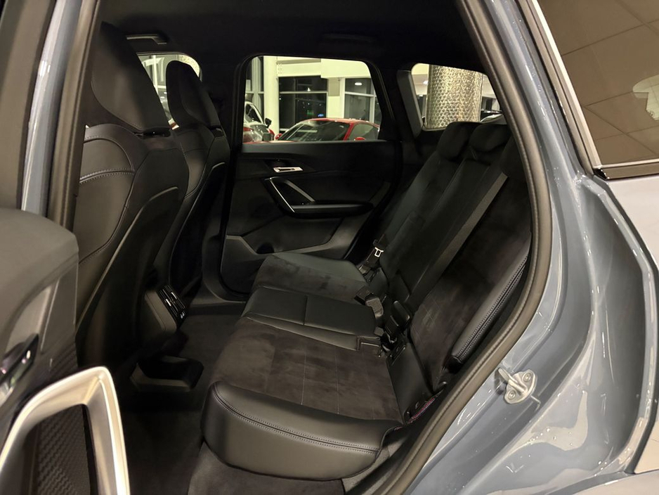 2025 BMW X1 25e M-SPORT PRO X-DRIVE=ONLY 8000 MILES//HUGE SPEC//AS NEW=BMW WARRANTY UNTIL 02/2028=TAILORED FINANCE PACKAGES INCL PCP AVAILABLE=TRADE IN'S WELCOME €52,995