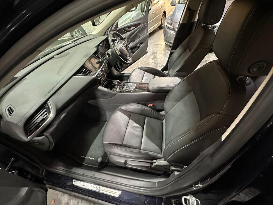 2018 Opel Insignia  €11,888