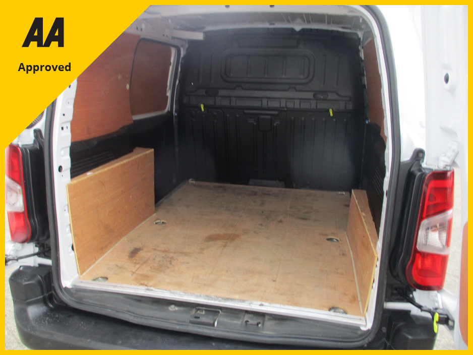 2023 Peugeot Partner ACTIVE PLUS 1.5 BLUE  HDI 100 TAX AND TESTED AND FULLY SERVICED 3 MONTHS WARRANTY AND 12 MONTHS AA COVER !! €21,950