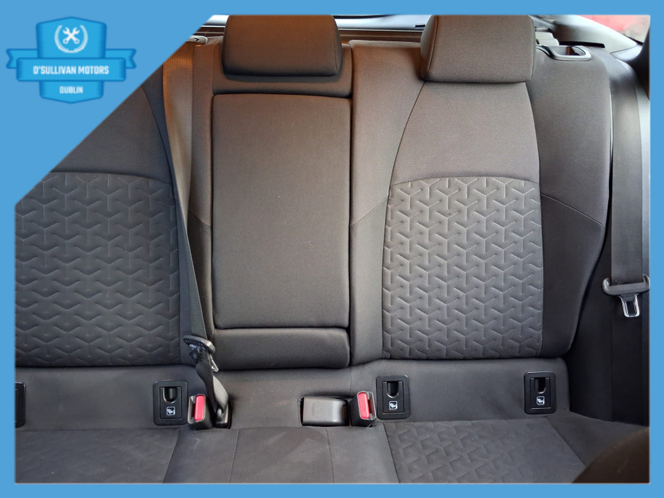 2022 Toyota Corolla LUNA TS 4DR AUTO HYBRID TOURINGSPORT A €20,500