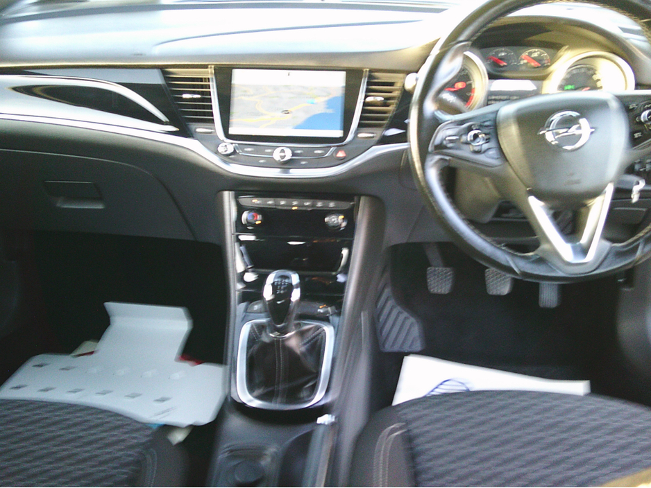 2016 Opel Astra NEW NCT 2028, SRI, €190 TAX, LOW KMS. S./HISTORY. €8,999