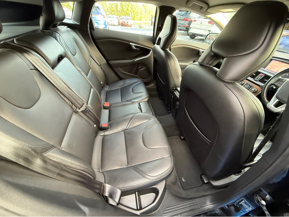 2018 Volvo V40 D4 INSCRIPTION - 2.0L DIESEL - AUTO - 12M WARRANTY - CAR: 1615 €14,950