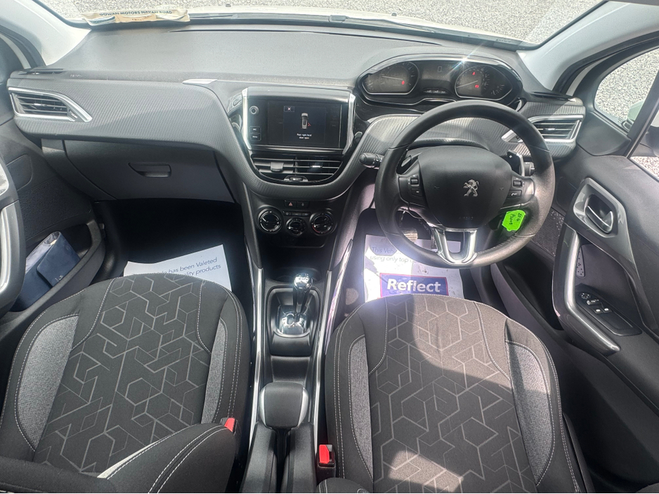 2016 Peugeot 2008 1.2 PURE TECH ACTIVE ETG €10,899