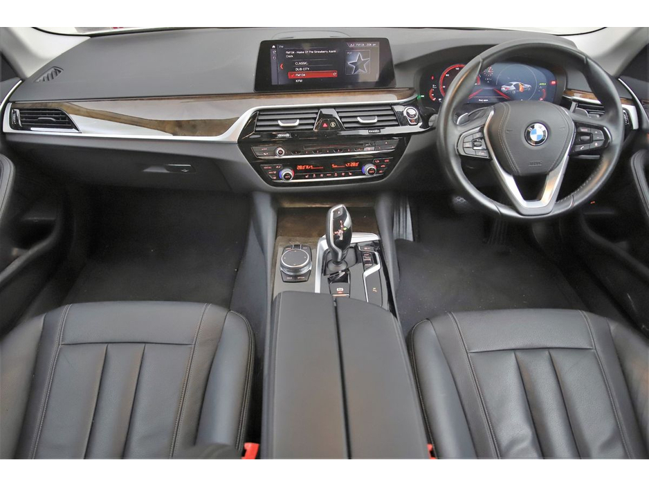 2020 BMW 5 Series 520D SE LOW MILEAGE €29,890