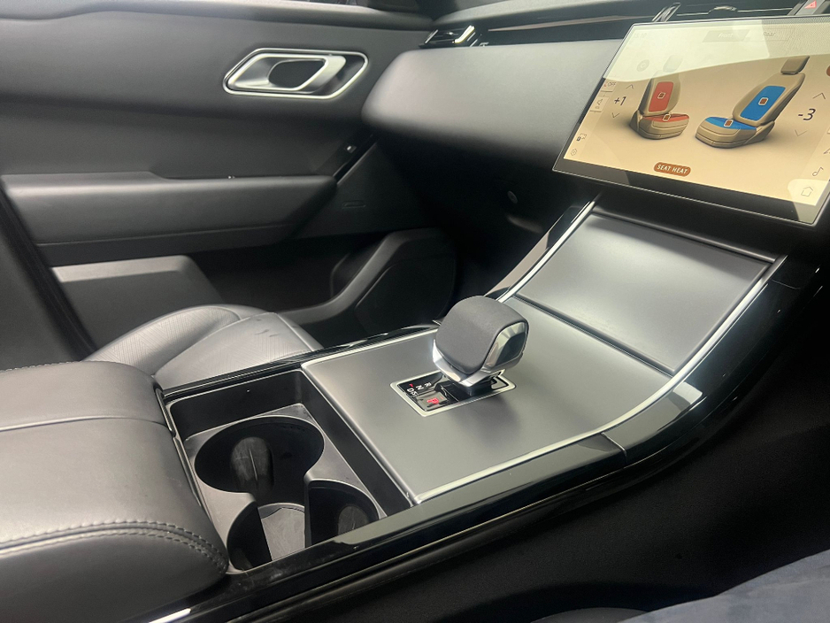 2024 Land Rover Range Rover Velar HSE DYNAMIC P400E €65,990