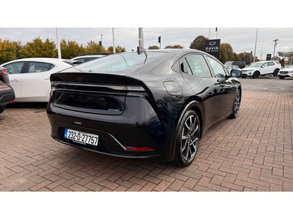 2023 Toyota Prius Prius Plug-in Hybrid 4DR Auto €31,990