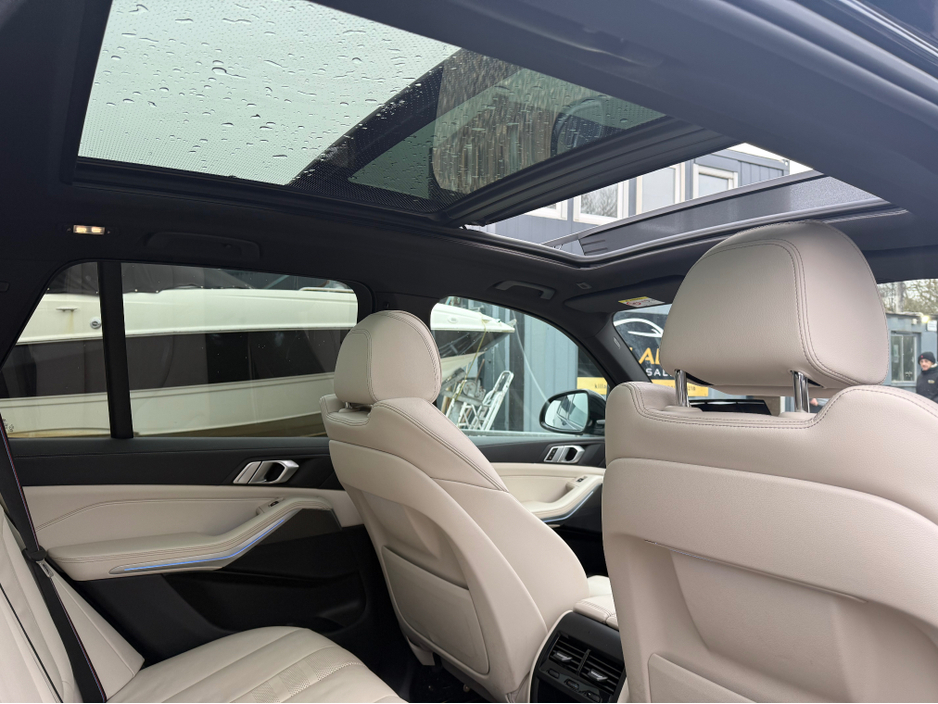 2022 BMW X5 XDRIVE45E 4DR AUTO G05H €62,950