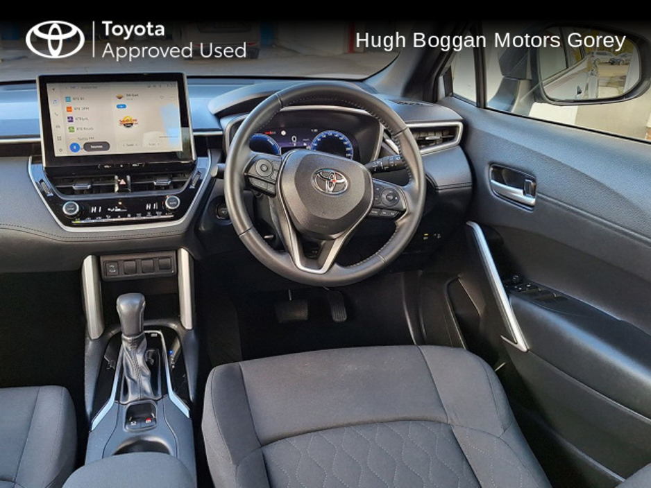 2024 Toyota Corolla Cross CROSS 1.8 LUNA €37,950