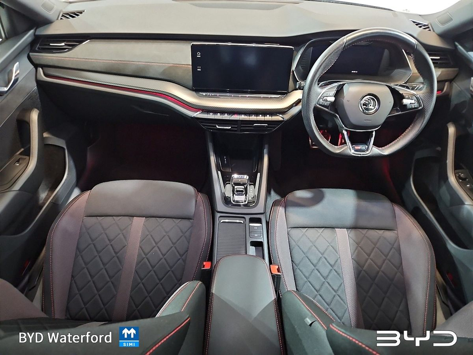 2023 Skoda Octavia RS 2.0TDI 200HP DSG - Dual Climate Control, Reverse Camera, Adaptive Cruise Control, Heated Seats & Steering Wheel, 19" Altair Alloys €40,995