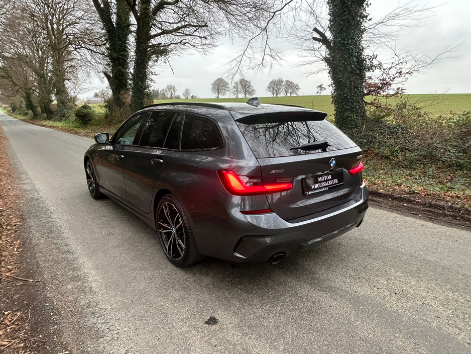 2021 BMW 3 Series  €28,850