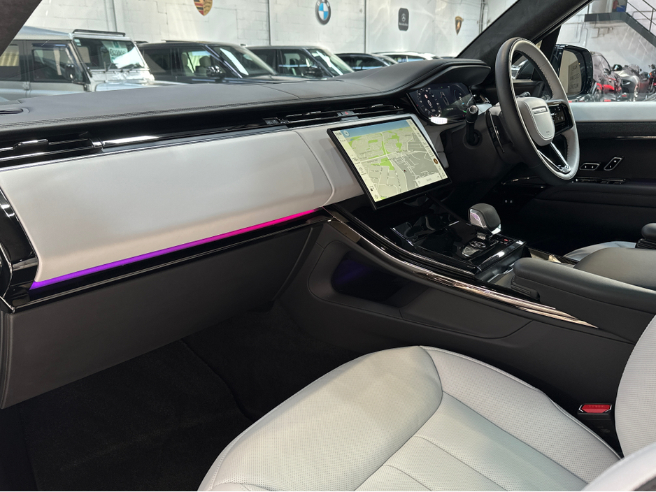 2025 Land Rover Range Rover Sport AUTOBIOGRAPHY P460 E-HYBRID €144,950