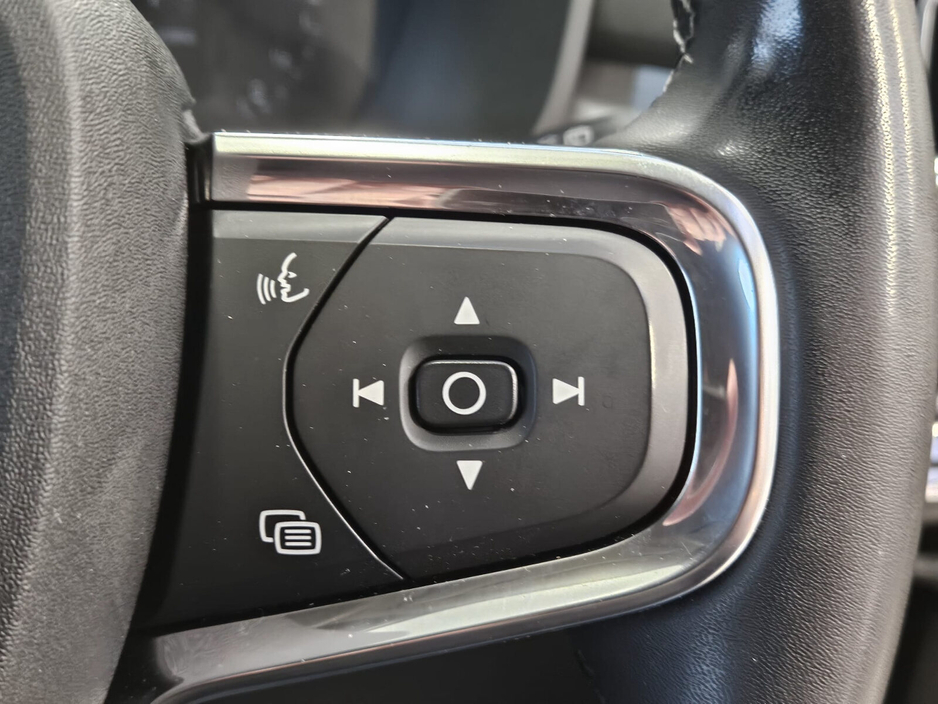 2021 Volvo XC40 PHEV T4 (197hp) Insciption FWD €25,950