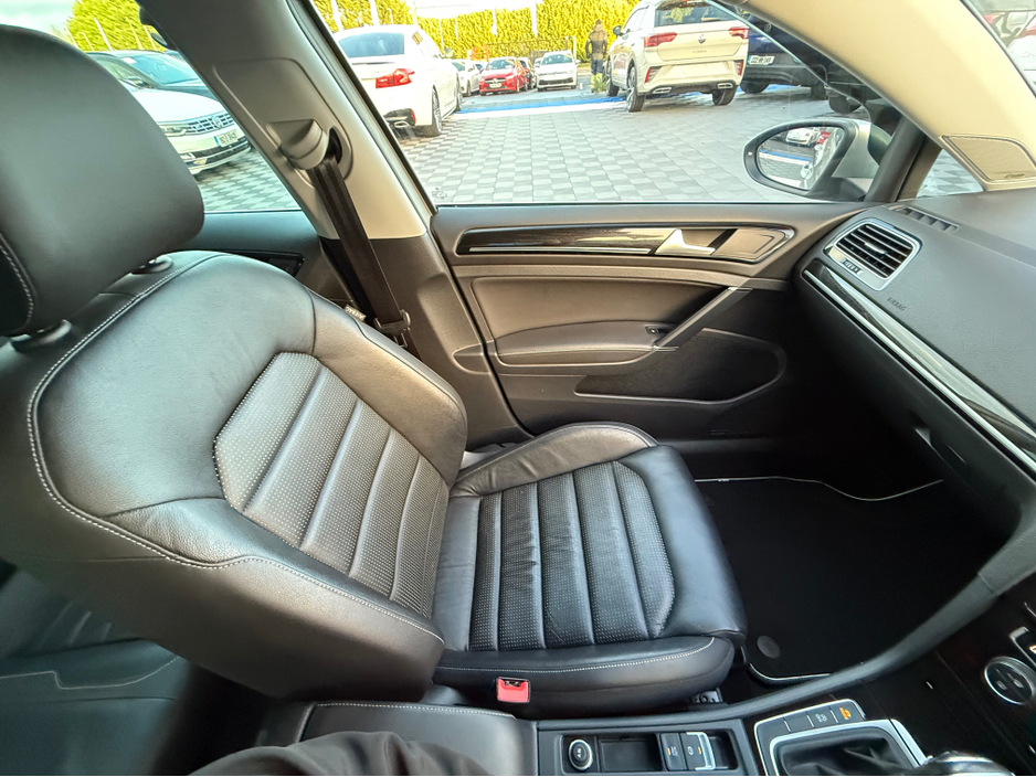 2019 Volkswagen Golf HIGHLINE PRO - 2.0L DIESEL - AUTO - 12M WARRANTY - CAR: 1600 €21,950