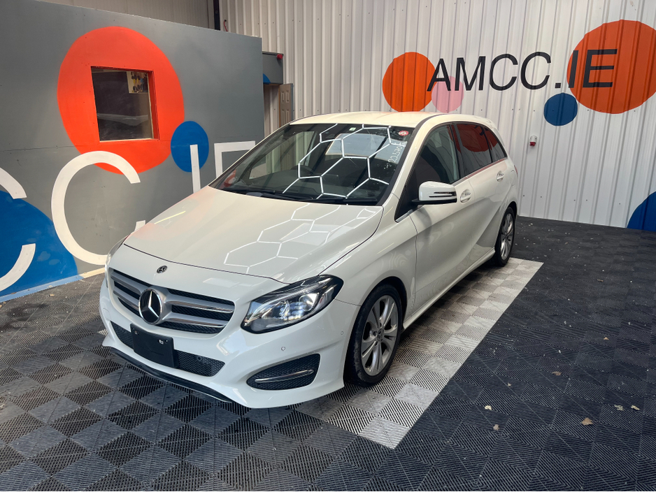 2018 Mercedes-Benz B Class ONLY €19950! AUTOMATIC B180  / 58k KMs / REVERSE CAMERA / HEATED SEATS & MORE €19,950