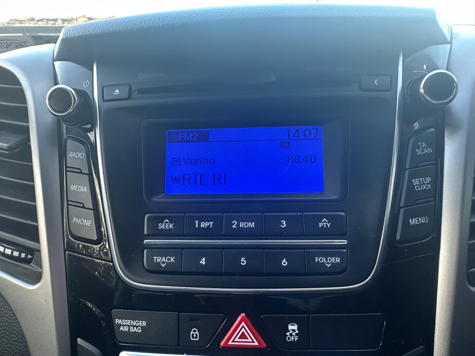 2016 Hyundai i30 1.6 Diesel Deluxe €13,950