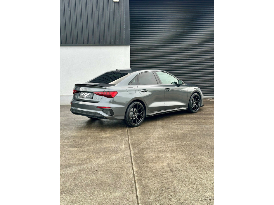 2022 Audi A3 35 TDI 150HP S tronic S Line €36,995