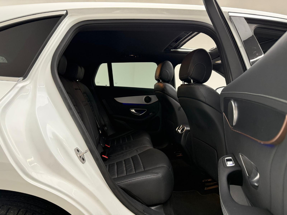 2023 Mercedes-Benz EQC 400 AMG LINE PREMIUM 4MATIC €39,990