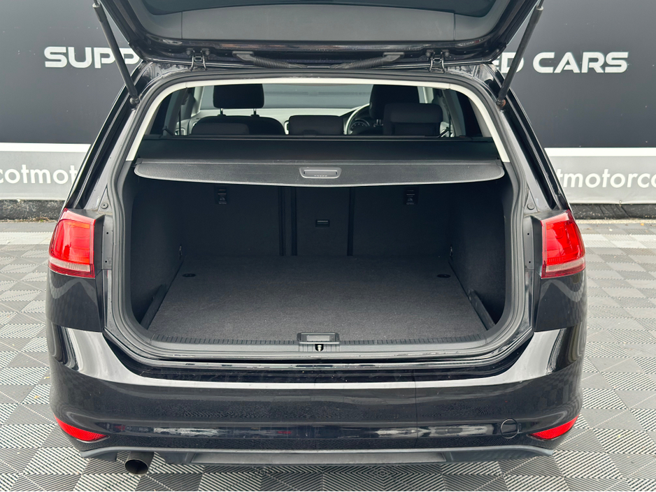 2015 Volkswagen Golf Estate €10,900