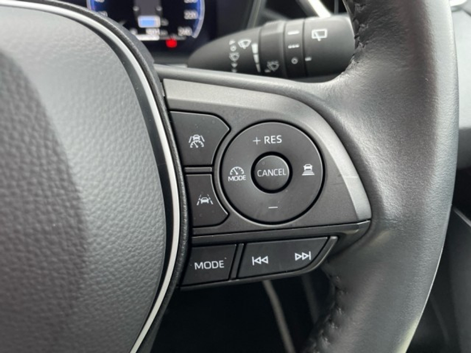 2024 Toyota Corolla Tourer Estate Hybrid - Luna Edition - 1.8 Automatic - EUR 180 Road Tax - Full Service History // Front Electric Windows // Rear Electric Windows // Electric Mirrors // Apple Carplay // Android Auto €30,895