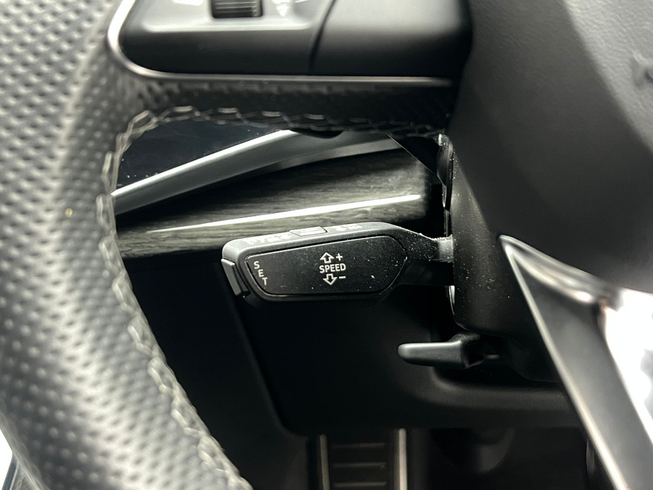 2023 Audi Q8 55 TFSI E S LINE BLACK ED 381HP QUATTRO €75,990