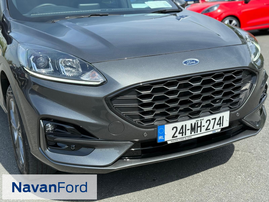 2024 Ford Kuga St-Line 2.5 Plug-in Hybrid 225PS ** Warranty July 2029 **From €613 per month €39,950