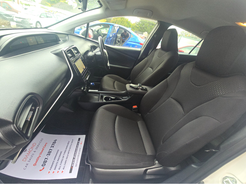 2020 Toyota Prius DAA-ZVW51 5DR AUTO €19,950