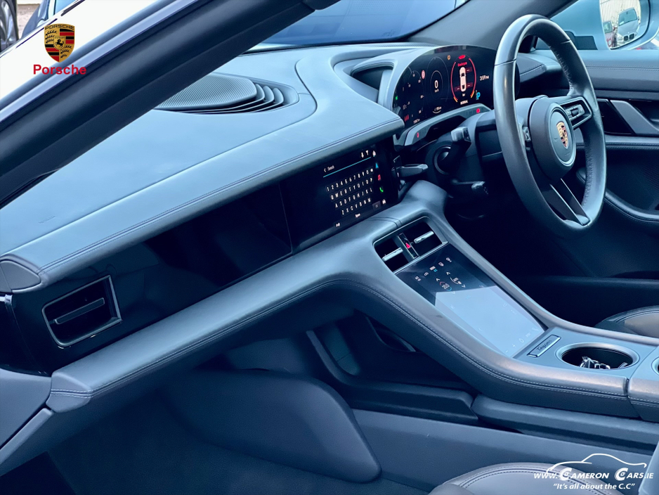 2020 Porsche Taycan TYCAN 4S DOLOMITE SILVER EV MOBILITY €44,950