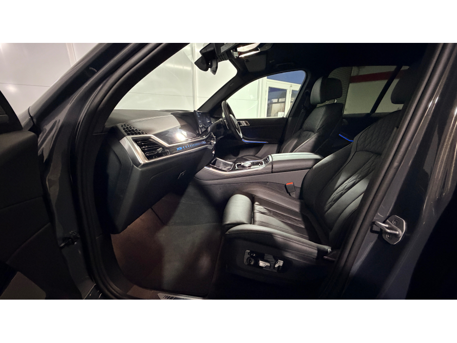 2025 BMW X5 XDRIVE50E M SPORT AUTO €96,800