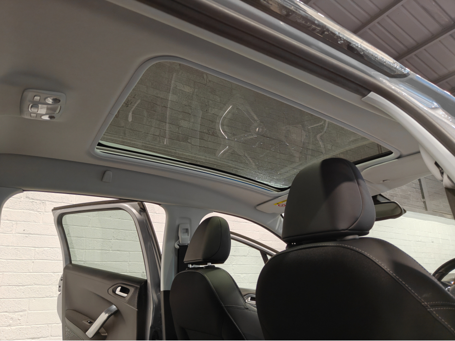 2015 Peugeot 2008 ALLURE 1.2 PURETECH AUTOMATIC €8,250