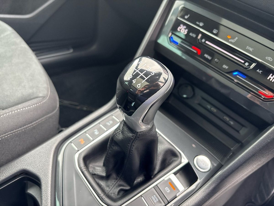 2022 Volkswagen Tiguan 2.0 TDI 150HP Elegance €34,975