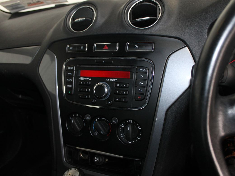 2014 Ford Mondeo Graphite 1.6tdci 115PS 4DR €8,499