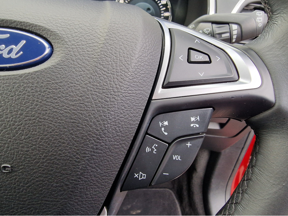 2016 Ford S-Max TITANIUM  2.0 TDCI-LOW MILEAGE-NEW NCT €13,450