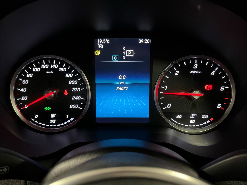 2022 Mercedes-Benz GLC Class 220d 4Matic - Reversing Camera - Climate Control - Heated Seats - Auto Lights/Wipers - €55,950 or €56,900 with Supagard Vehicle Protection & GAP Insurance €53,950