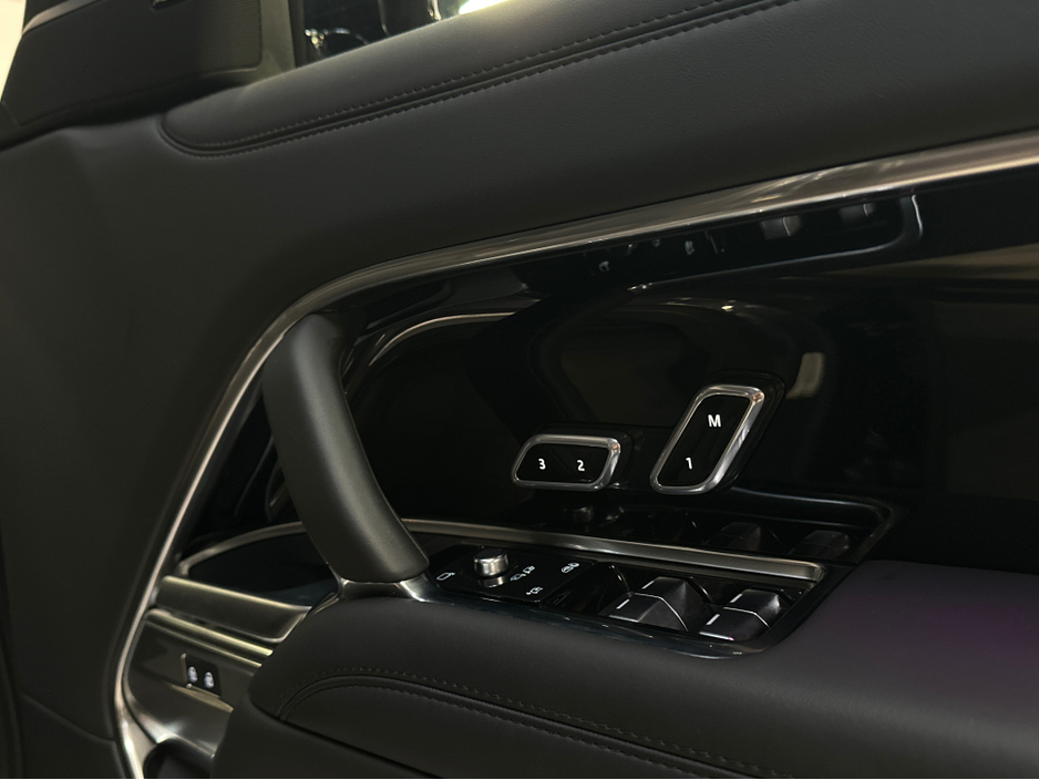 2025 Land Rover Range Rover P460 E-HYBRID HIGH SPEC NEW €149,950