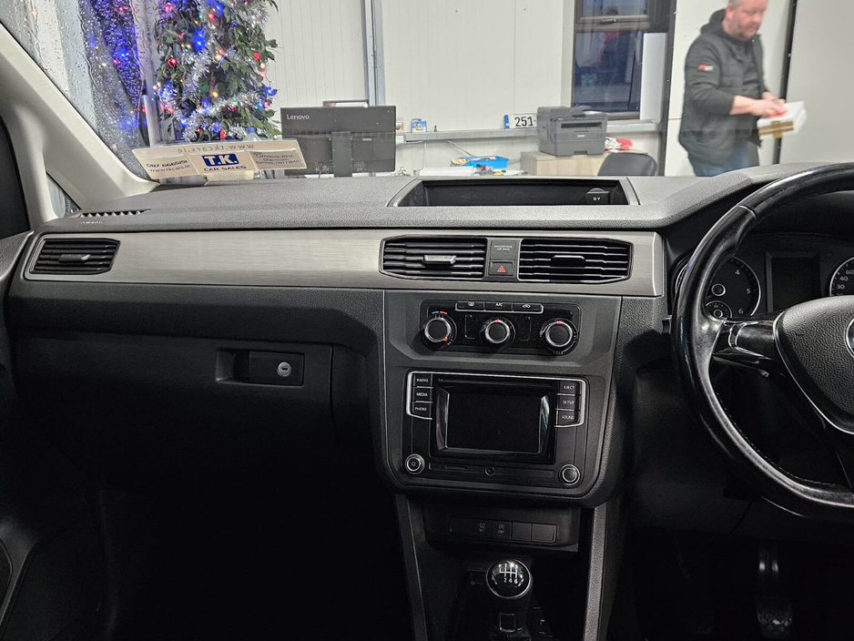 2017 Volkswagen Caddy  €16,950