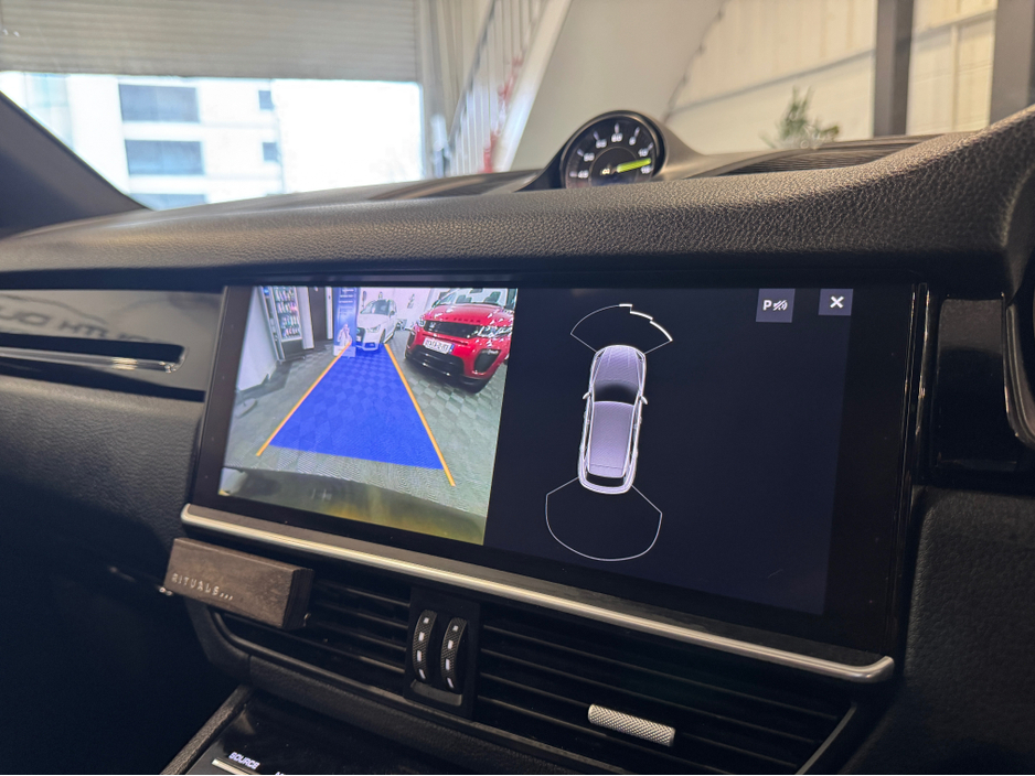 2019 Porsche Cayenne V6 E-HYBRID AUTO €59,899