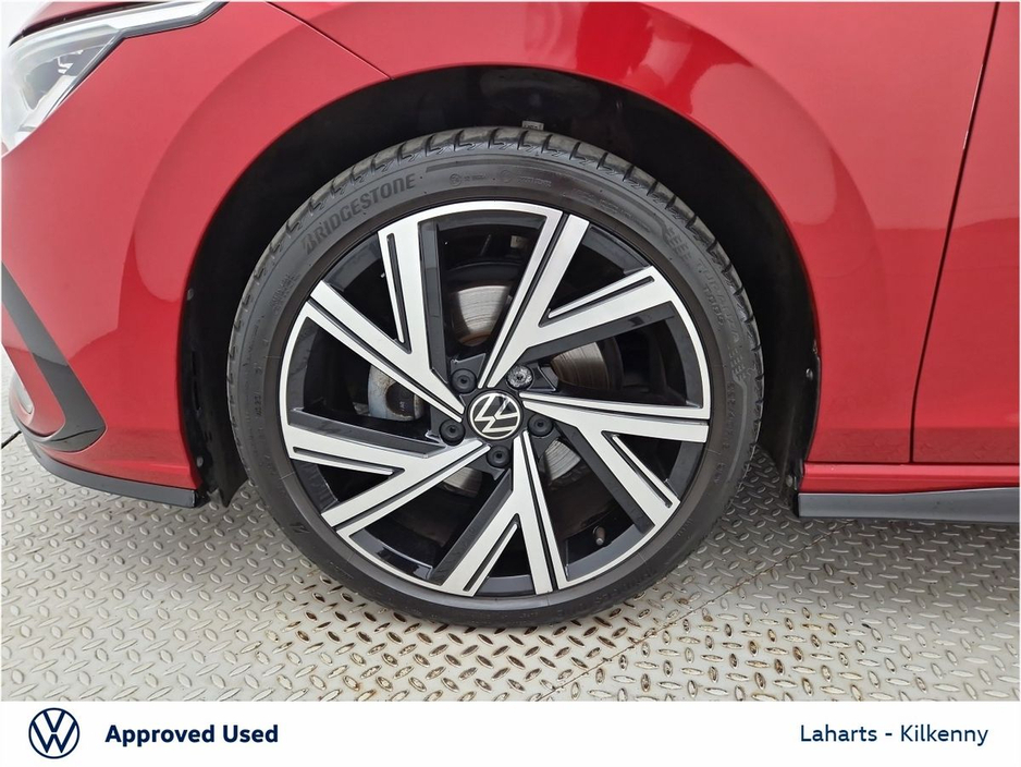 2024 Volkswagen Golf R-LINE 2.0TDI 5DR 150HP DSG €40,950
