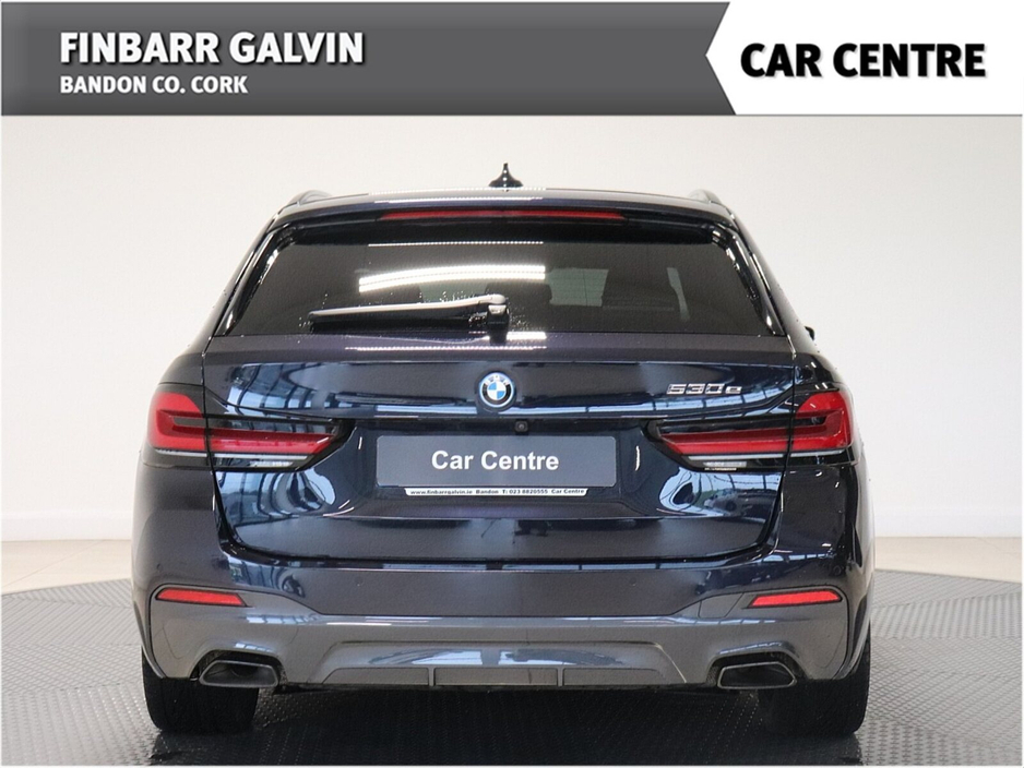2022 BMW 5 Series 530e M Sport €41,950