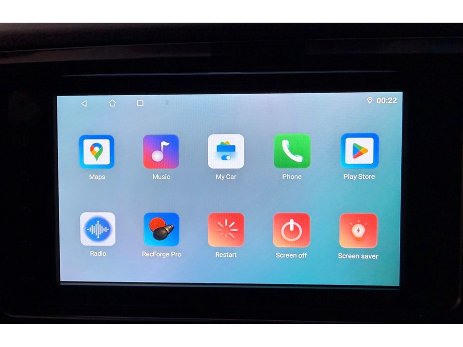 2019 Toyota Vitz  €11,590