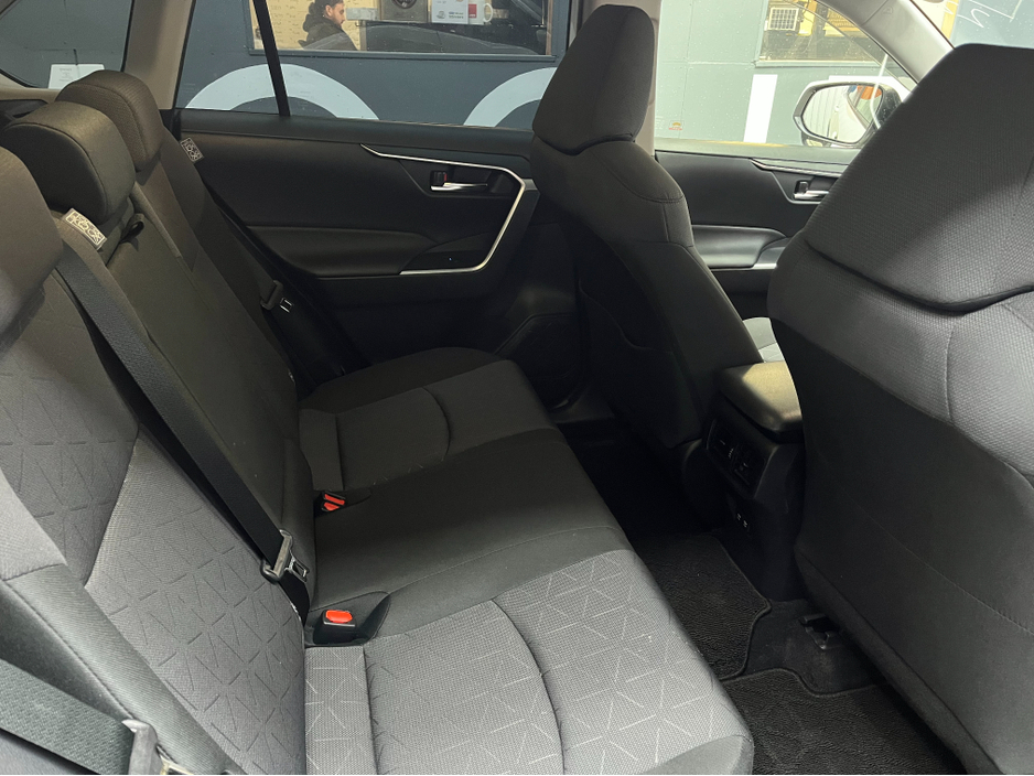 2022 Toyota Rav4 €34950! 2022 TOYOTA RAV4 HYBRID X 2.5 AUTOMATIC / CRUISE CONTROL / REVERSE CAMERA €34,950