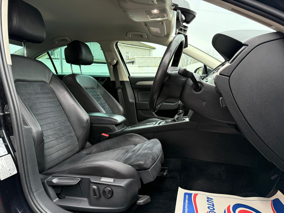 2016 Volkswagen Passat HIGHLINE 1.6 TDI MANUAL 6SPEED FWD 120HP 4DR , 1/2 Leather Seats , Heated Seats , privacy Glass , Cruise Control , Climate Control , stunning car , serviced , tested , warranty & Finance €14,950