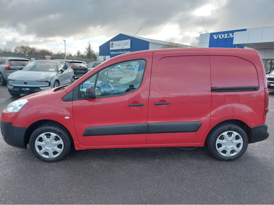 2013 Peugeot Partner ACCESS 1.6 HDI 75 PANE PANELED 4DR *TRADE ONLY* €2,500