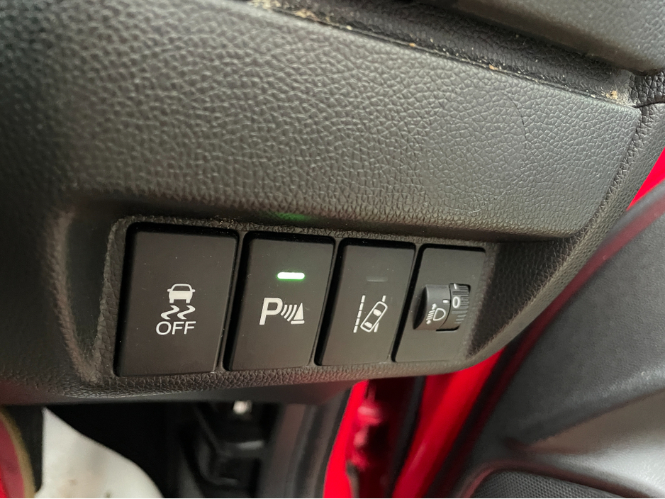 2016 Honda Jazz 1.3 I VTEC ES 5DR VERY GOOD! €9,995