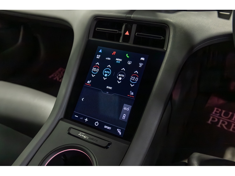 2023 Porsche Taycan Taycan Sport Turismo €71,950