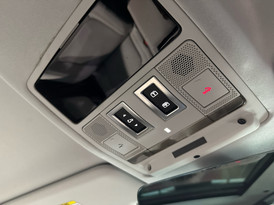 2025 Land Rover Defender *N1 Commercial 2 Seat Diesel* 90 D350 X-Dynamic €109,750