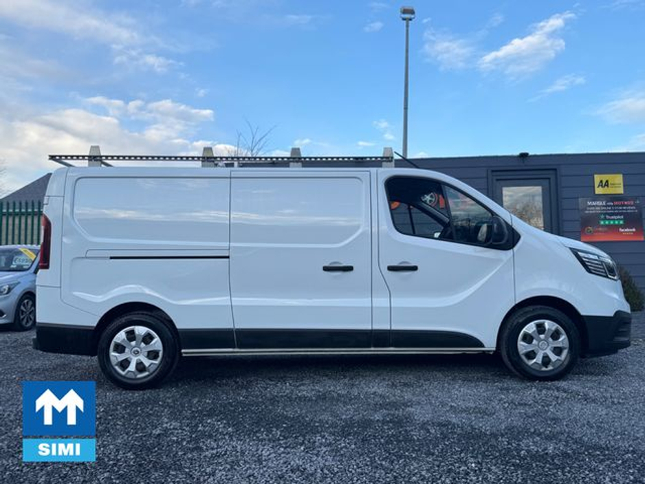 2022 Renault Trafic LL30 BUSINESS PLUS DCI €17,846