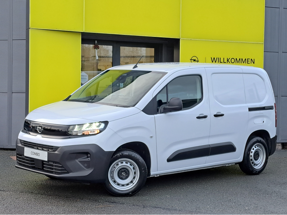 2026 Opel Combo KOMFORT  L1H1 1.5TD 100BHP  **LED HEADLIGTS** €21,098
