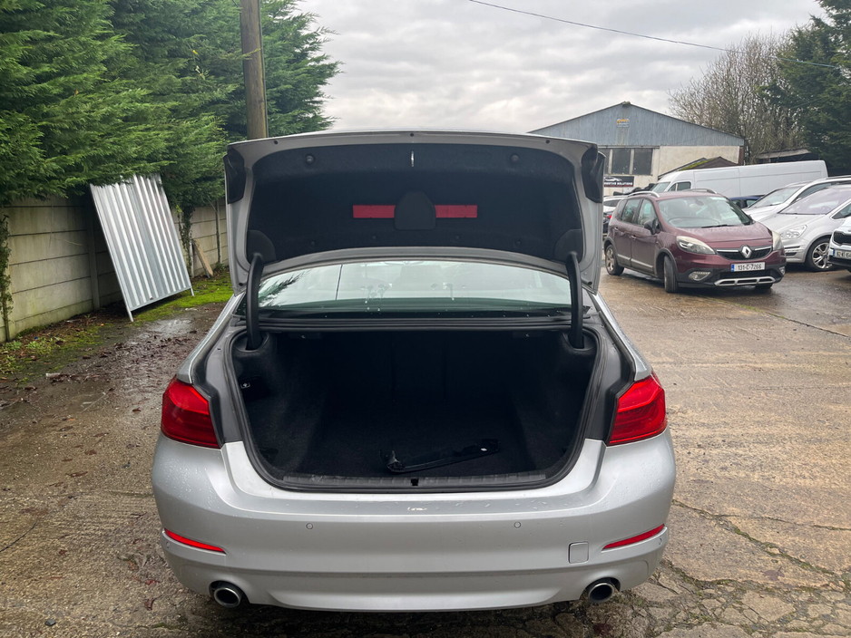 2017 BMW 5 Series 520d SE Auto €16,450